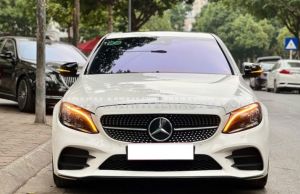 Xe Mercedes Benz C300 AMG 2019