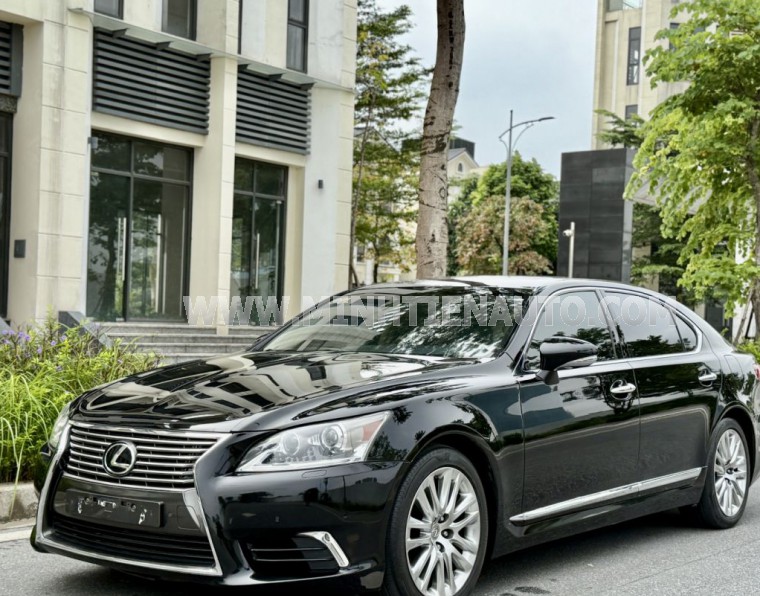 Lexus LS 460L 2016