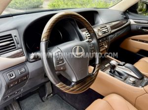 Xe Lexus LS 460L 2016