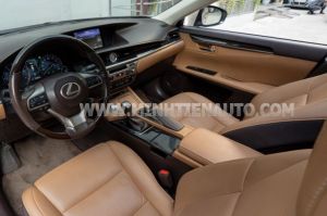 Xe Lexus ES 250 2017