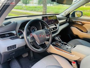 Xe Toyota Highlander Limited Hybrid 2.5 AWD 2020