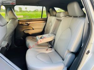 Xe Toyota Highlander Limited Hybrid 2.5 AWD 2020