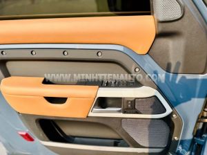 Xe LandRover Defender 90 P300 2.0 AT 2022