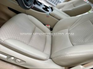 Xe Toyota Land Cruiser 3.5 V6 2022