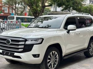 Xe Toyota Land Cruiser 3.5 V6 2022